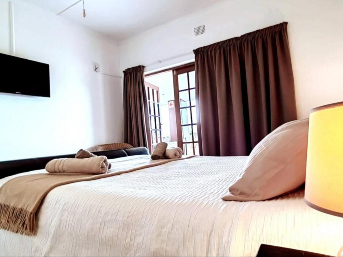 Aviators Paradise Guest House Mossel Bay Bagian luar foto